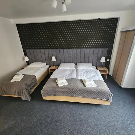 N 25 Przy Kaponierze Poznan