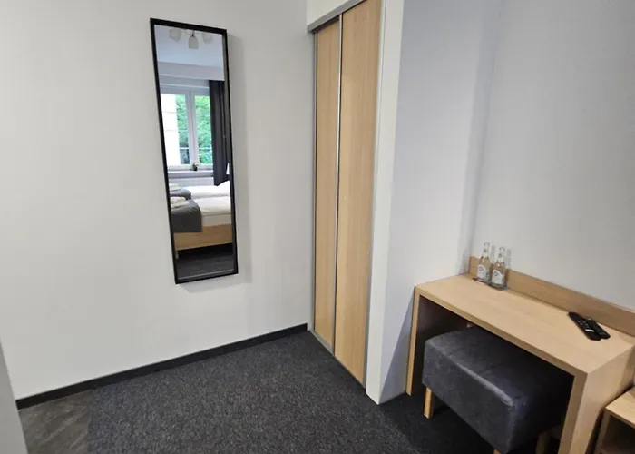 N 25 Przy Kaponierze Poznan