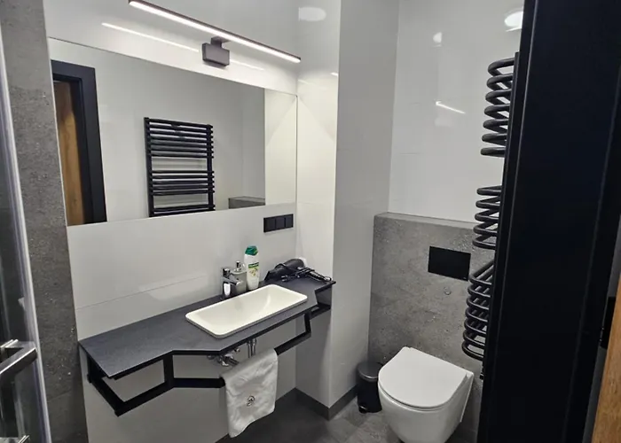 N 25 Przy Kaponierze *